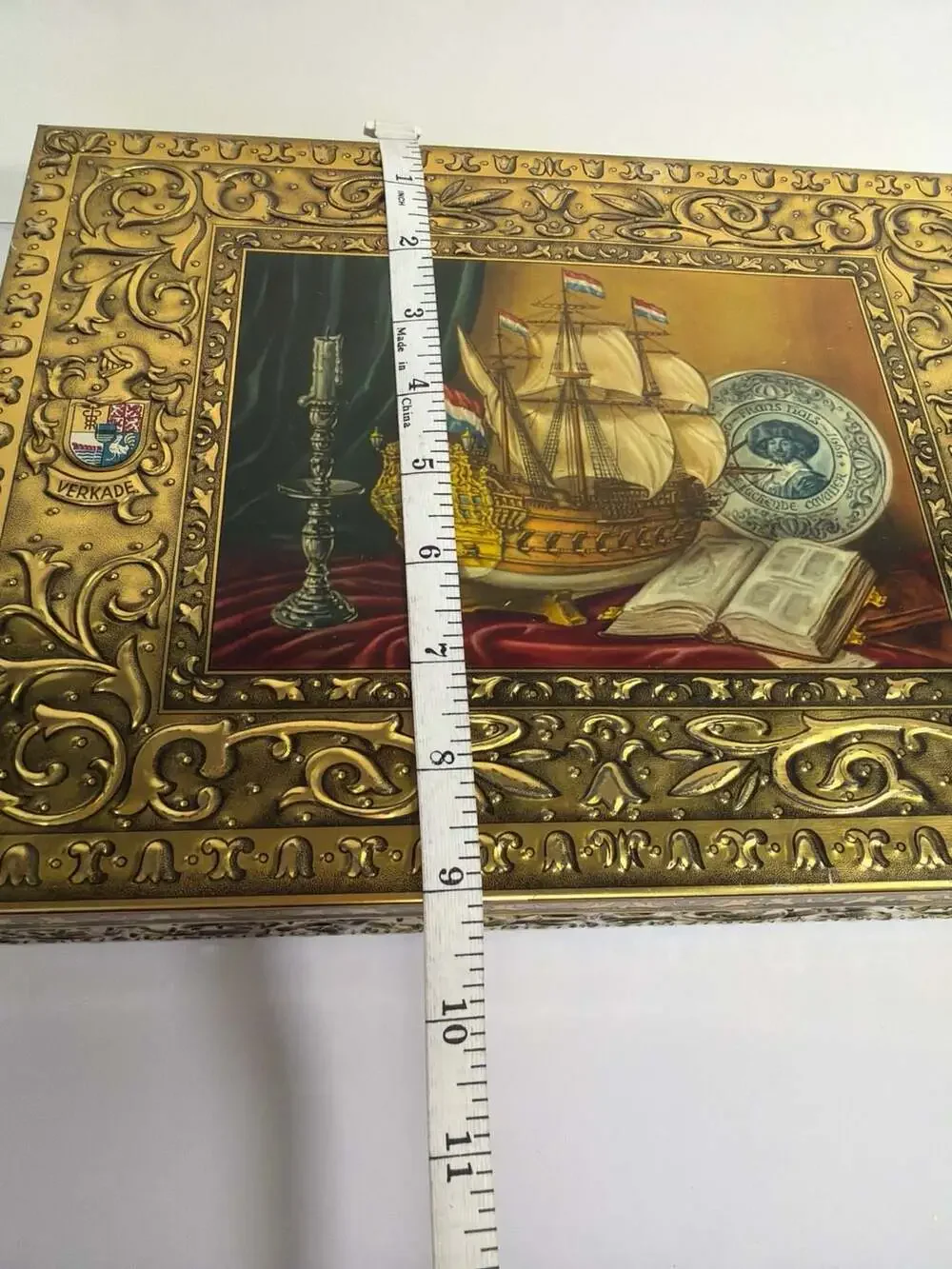 Vintage Royal Verkade Factories Zaandam Holland Embossed Metal Cookie Tin with S